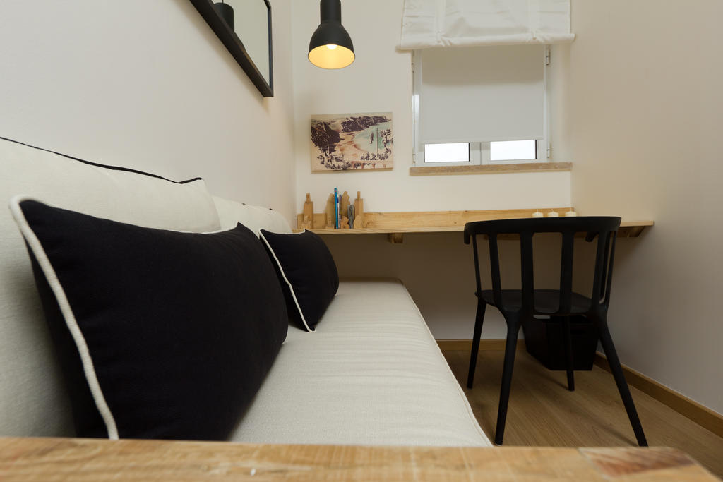 Turismo Do Seculo Hotell Estoril Rum bild A room at the hostel